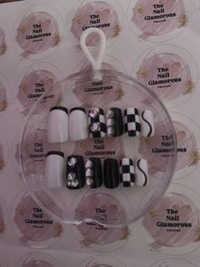 Black &amp; White Glamorous Press-On Nails