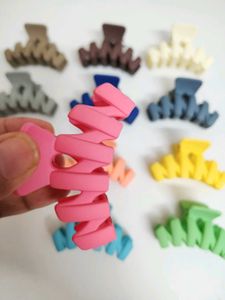 Set Of 12 Colorful Matt Hair Claws