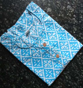 Short Kurti