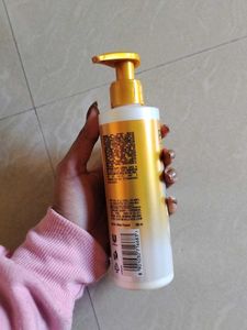 Pond&#39;s Sun Miracle SPF 30