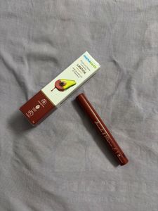 Mamaearth Moisture Matte Lipstick - Red Caramel