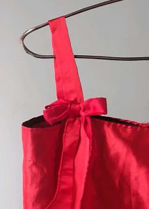 Chic Red Peplum Top ❤️‍🔥