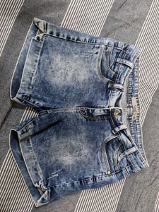 Women Denim Stylish Shorts