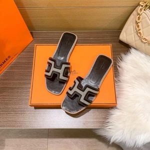 Hermes Paris Oran Flats Black White - 920
