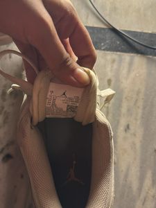White Original Jordan ( Sneakers)
