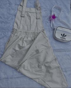 Long Y2k Dungree Skirt🌸