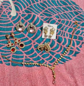 Earrings + Trendy Neckpiece(free)