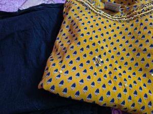 Yellow &amp; Blck Printed Kurta Set