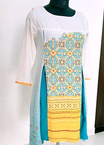 Stylish Ethnic Print Kurti