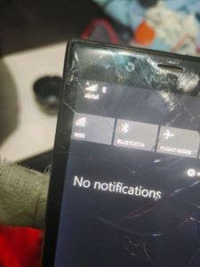 Nokia Lumi 720 Touch Broken