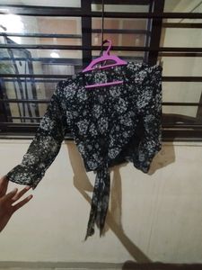 GIRLS OR WOMEN KOREAN DRESS WITH JACKET 🤍🎀