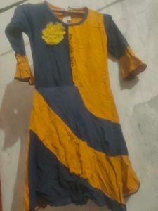 बेबी ड्रेसिंग