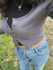 Stylish Women&#39;s cardigan