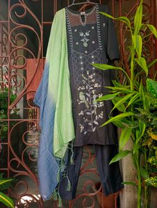 🆕 Tikhi Imli Embroidered Kurta Set