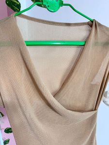 Stretchable Sleeve Top