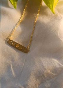 Phase Moon Chain