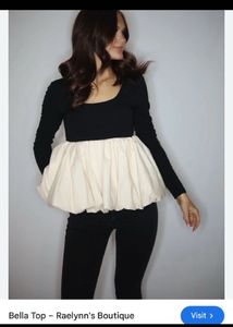 Chic Black &amp; Cream Top