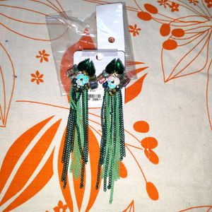 Traditional Design Stylish Earing