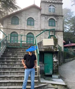 Men&#39;s Polo Neck Tshirt Black -Brand new