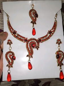 Red Jewelry Set
