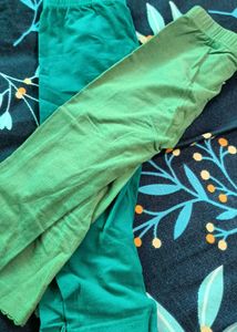 Four Sets Of Capri