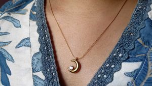 Antitarnish Moon Neckchain🌙✨