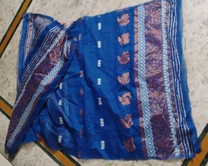 Women&#39;s Royal Blue Chiffon Saree