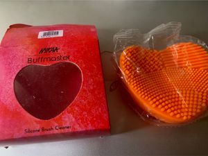Nykaa Silicone Brush Cleaner