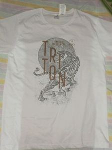 Never Used | Plain White t-shirt | New | Dmart |