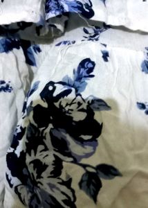 White Floral Print Top ✨️
