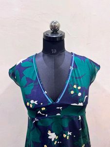 chatpata V neck top 💖