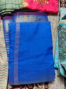Assorted Women's Ethnic Sarees (6 pieces)