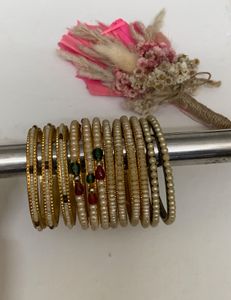 Pearl Bangles Combo