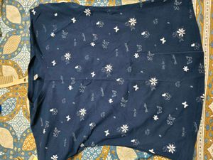 Comfortable Navy Blue Printed Top In Xl Size