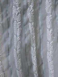 Elegant Embroidered Chikan Kurti