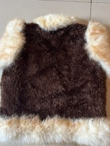 Beautiful Sleeveless Fur Coat For Kids