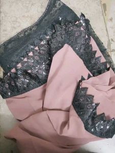 Elegant Black &amp; Mauve Embellished Saree