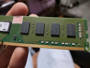 Samsung DDR3 4GB RAM