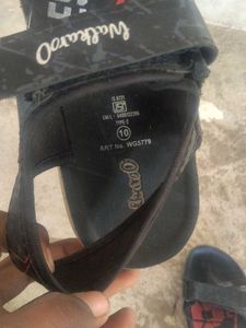 Walkaroo Sandals - Comfortable &amp; Stylish