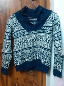 Blue & White Patterned Sweater