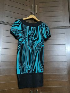 Women Blue Printed Long Casual Top