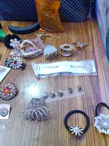 More Than 50 Hair Accessory Bundle Hurry Up Offer