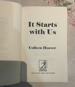 It Starts With Us - Colleen Hoover