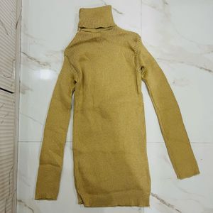 🧥 Mustard Yellow Ribbed Turtleneck Top