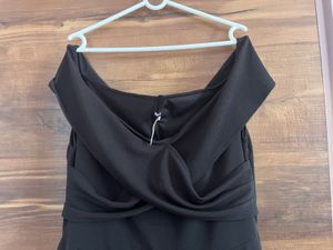 Chic Black Off-Shoulder Dress