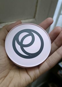 Oriflame OnColour Face Powder Light Shade