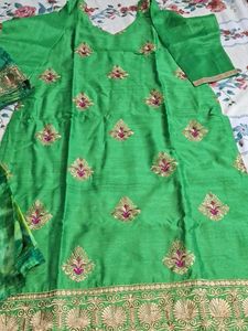 Beautiful Partywear Suit Set