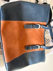Hand Bang (Tote) For Regular Use
