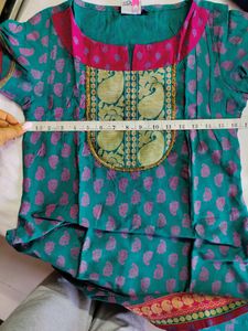 Brand- Trishaa , Size- Small