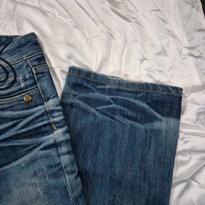 low waist /rise  Straight Fit denim /Y2K